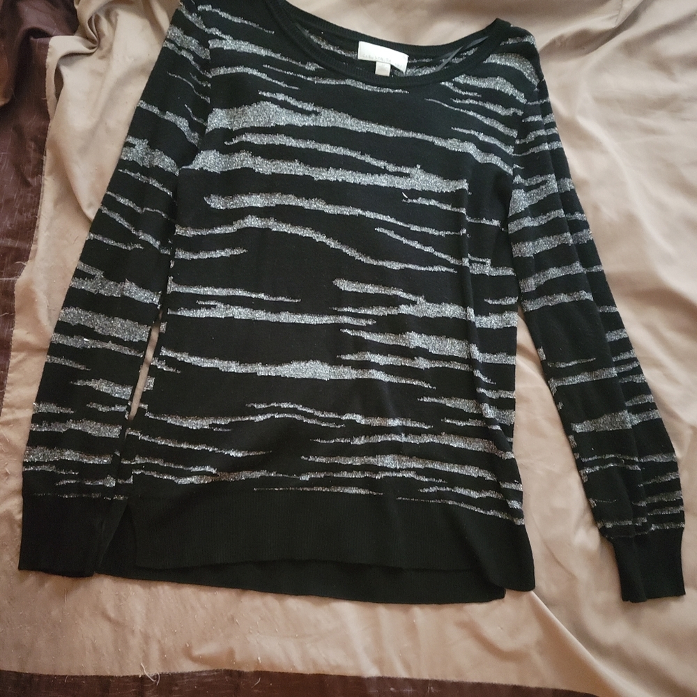 Womens silver abd black sweater